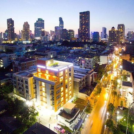 Parvena Hotel Sathorn Bangkok Exterior photo