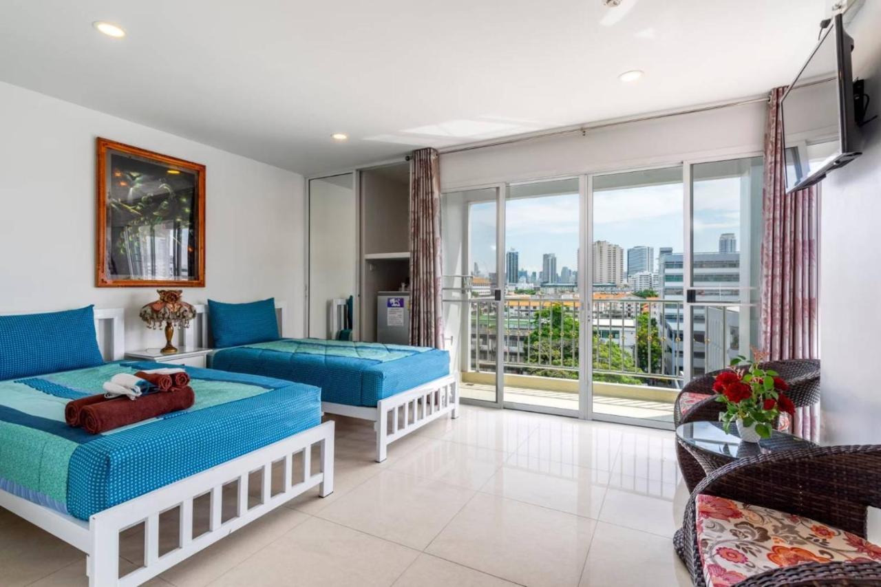 Parvena Hotel Sathorn Bangkok Exterior photo